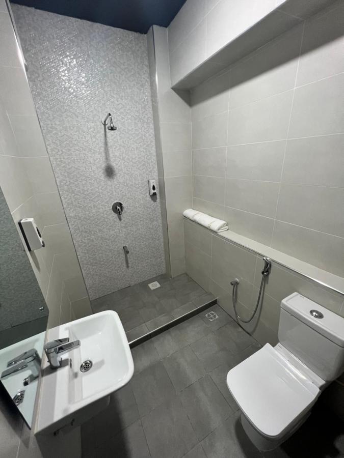The Ivory Suites Момбаса Екстериор снимка