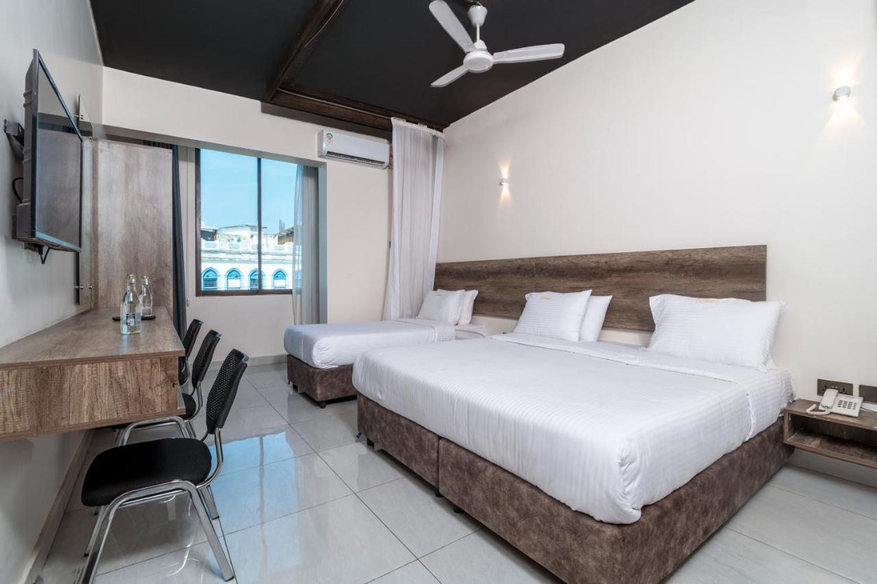 The Ivory Suites Момбаса Екстериор снимка
