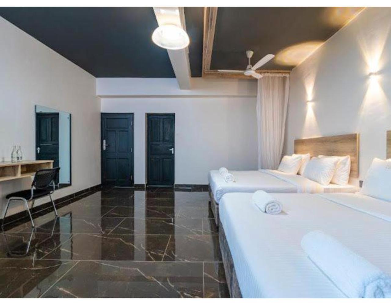 The Ivory Suites Момбаса Екстериор снимка